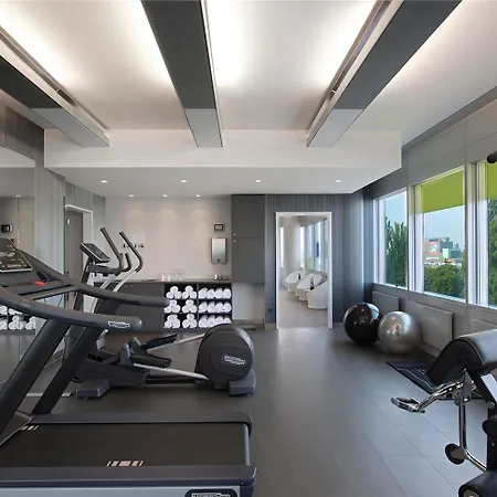 Innside By Melia Hafen Otel 4*