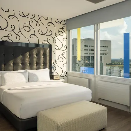 Innside By Melia Hafen ホテル デュッセルドルフ