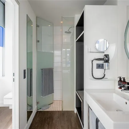 Innside By Melia Hafen Hotel 4*