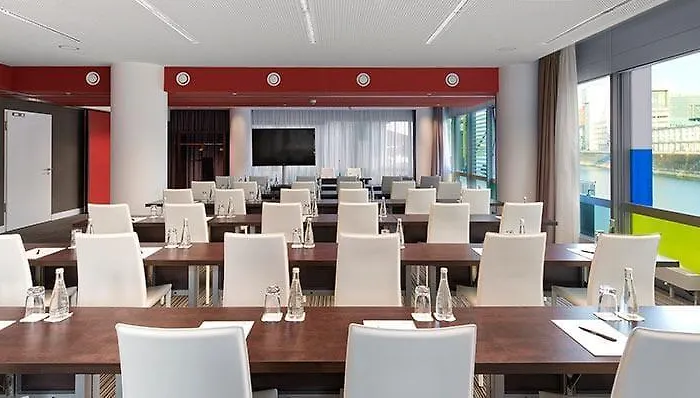 Innside By Meliá Hafen 4* Düsseldorf