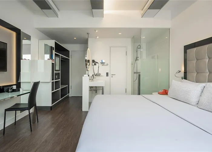 Hotel Innside By Meliá Hafen 4*